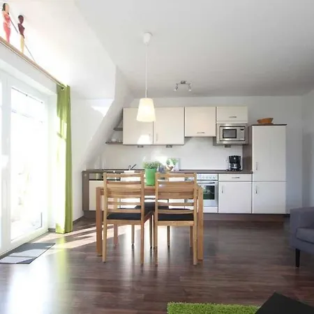 公寓 Haus Undine 11 *