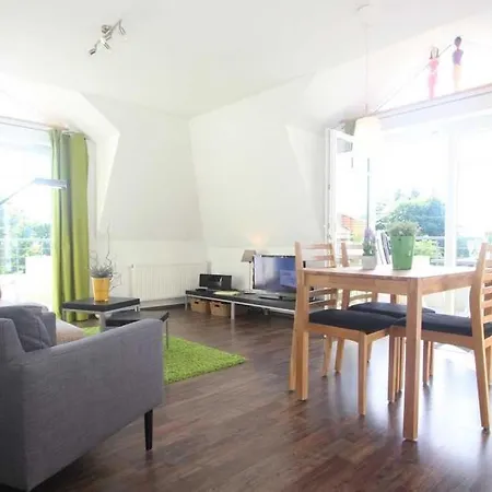 公寓 Haus Undine 11 博尔滕哈根