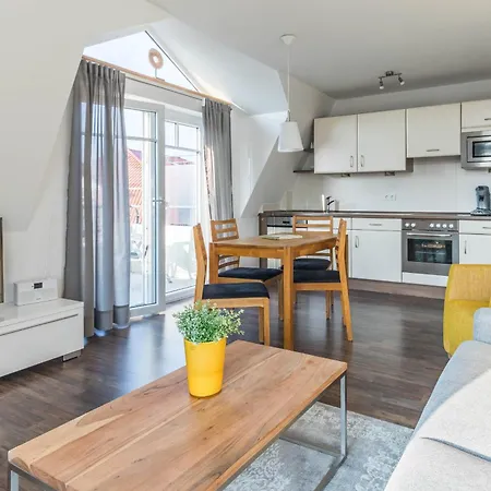 Haus Undine 11 Апартаменты *