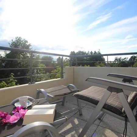 Haus Undine 11 Апартаменты *