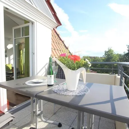 Haus Undine 11 Апартаменты Больтенхаген