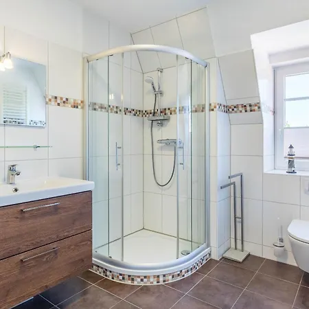 Апартаменты Haus Undine 11 Больтенхаген